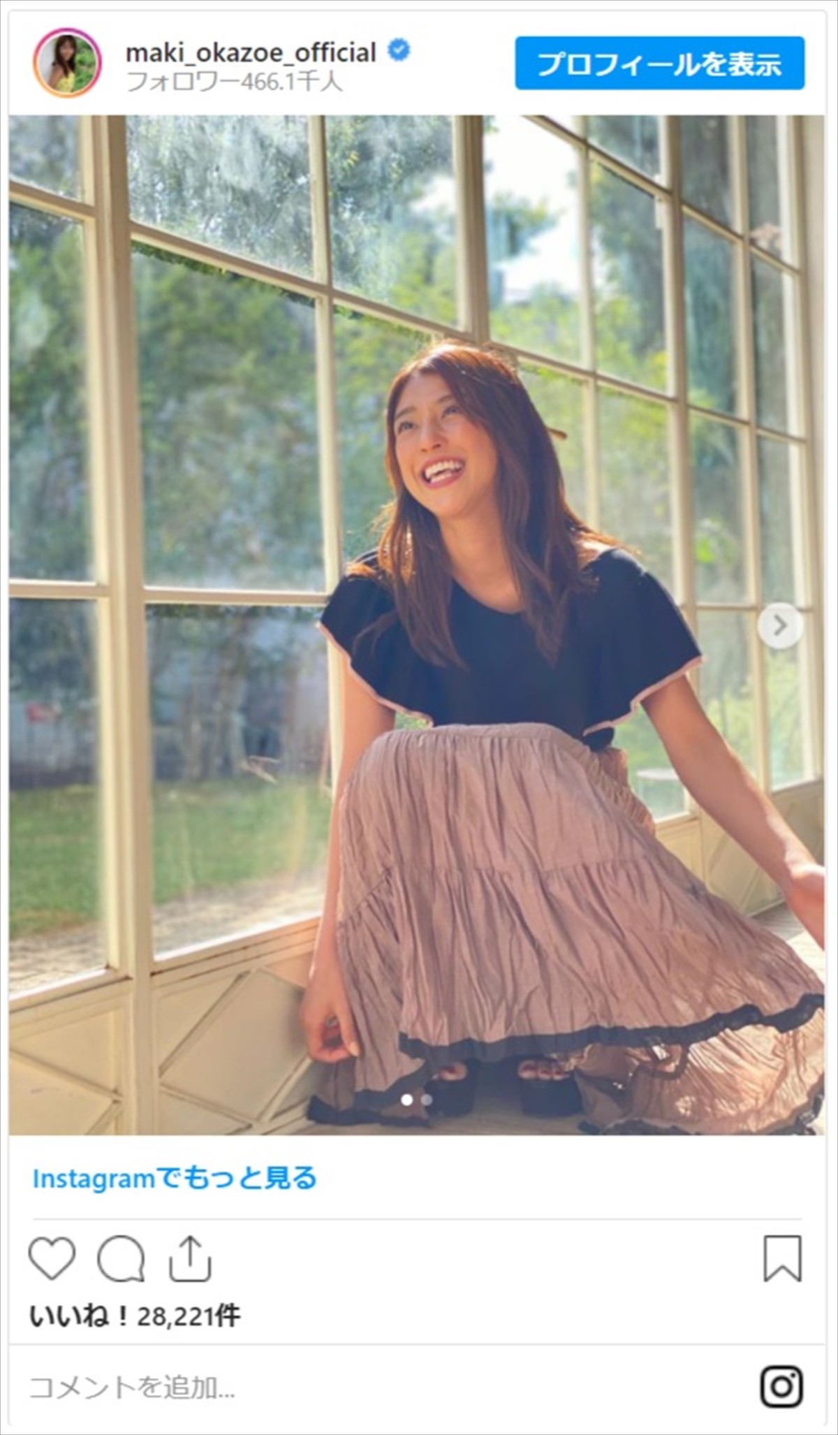 岡副麻希、“いつもと違う雰囲気”のカレンダーショット公開にファン驚き「別の人みたい」