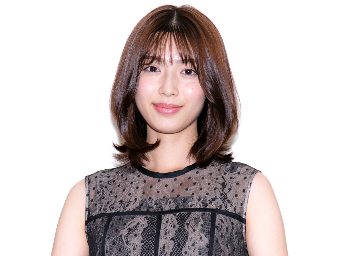 白石聖、4年間を収めたファースト写真集に「顔つきが一目瞭然で変わった」
