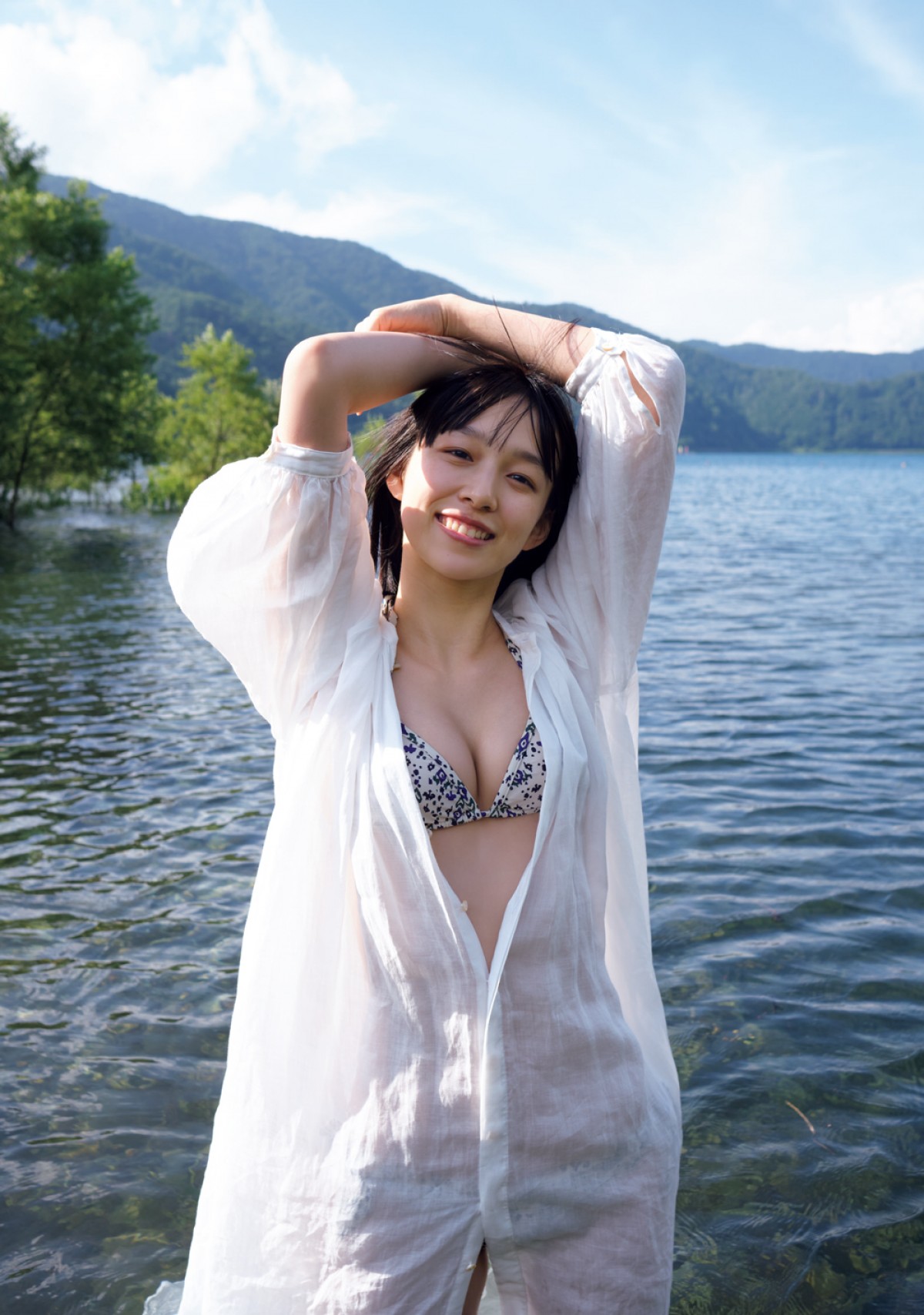 大原優乃、21歳になって大人っぽさ増した豊満ボディで魅了