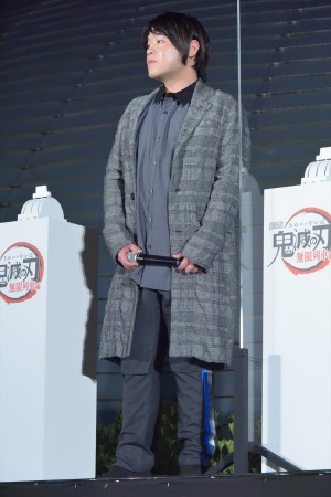 『劇場版「鬼滅の刃」無限列車編』東京スカイツリー点灯イベントに登場した松岡禎丞