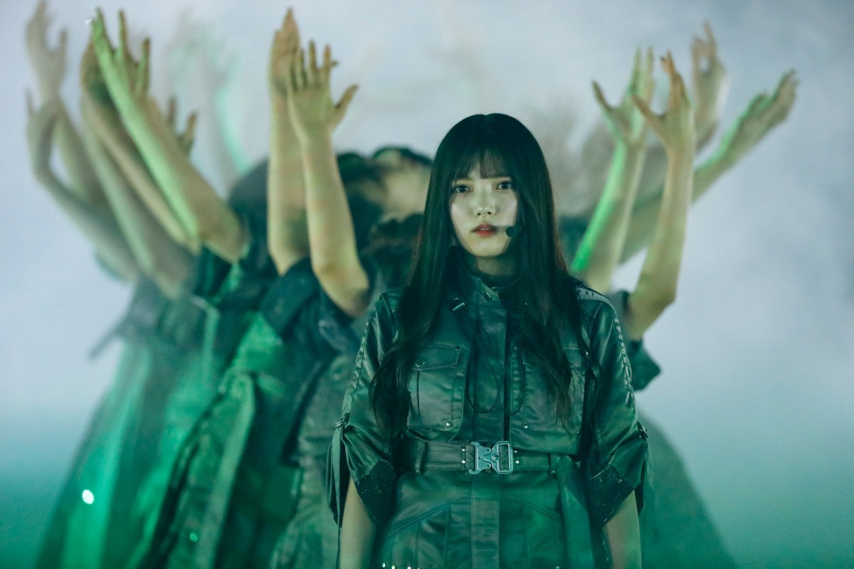 ＜欅坂46 THE LAST LIVE 1日目＞「不協和音」「黒い羊」全17曲をノンストップ “欅の世界観”で見せる