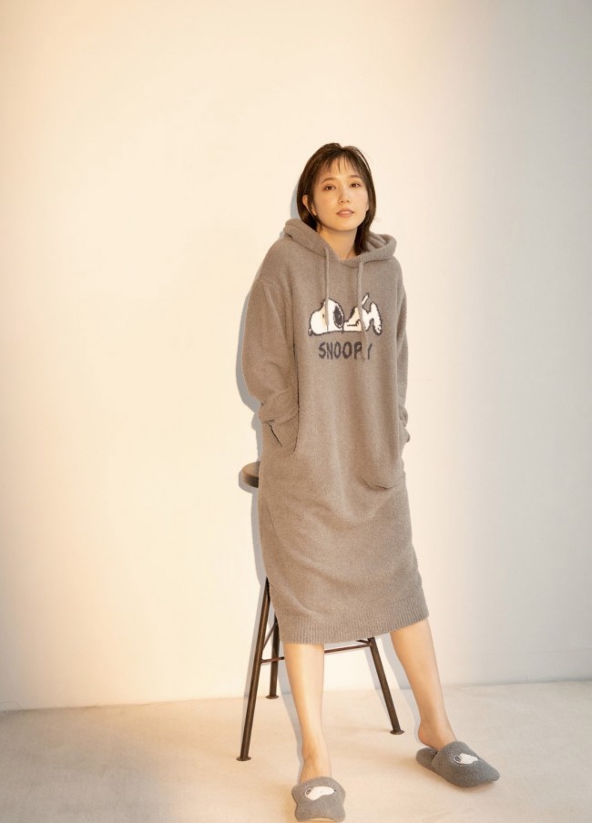 本田翼 あざとかわいい ルームウェア姿に ジェラート ピケ 冬の新作を着こなす 年10月日 写真 アイテム クランクイン トレンド 本田翼 あざとかわいい ルームウェア姿に ジェラート ピケ 冬の新作を着こなす 年10月日 写真 アイテム クランクイン トレンド