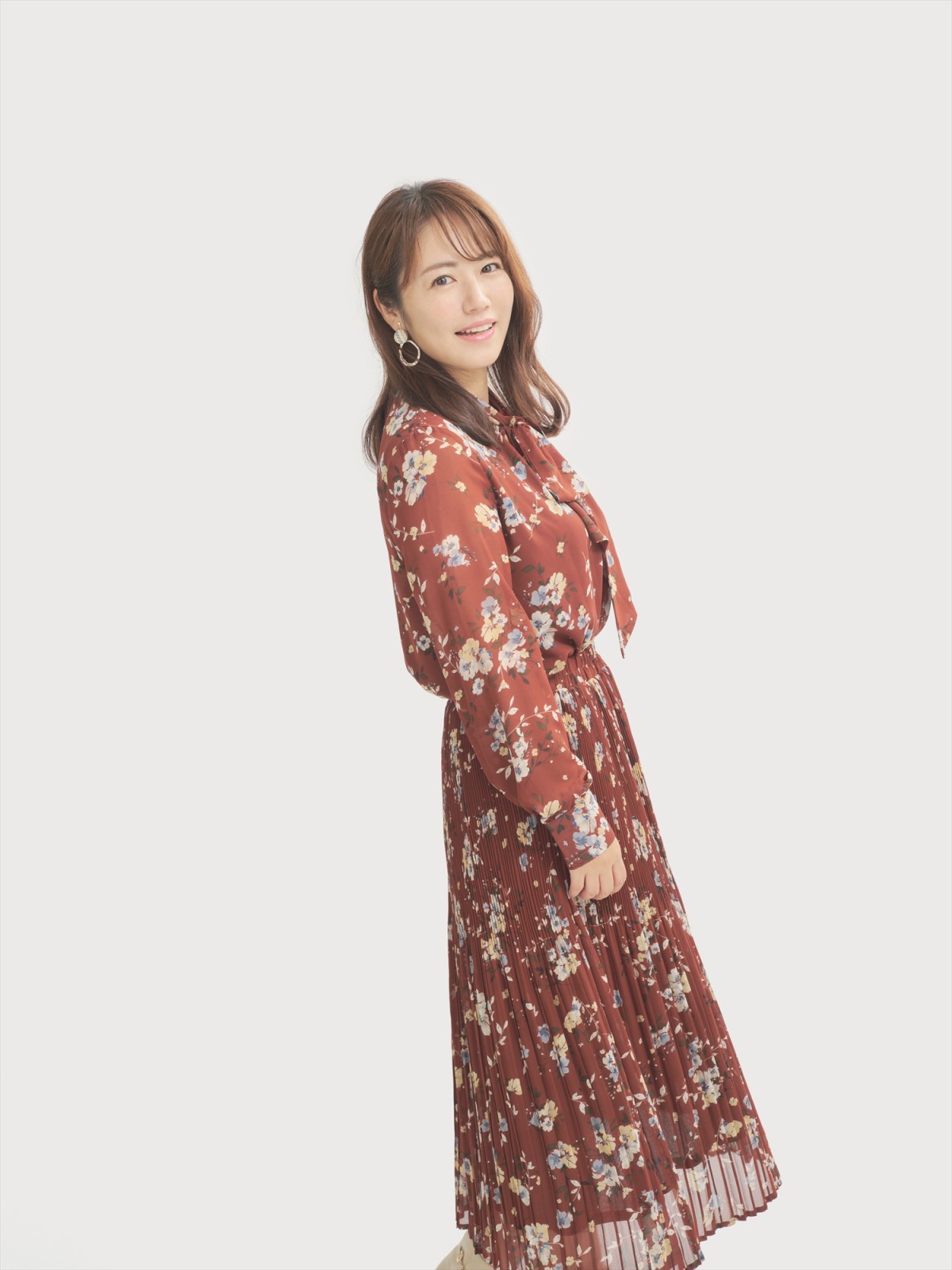 磯山さやか、スワローズファン出川哲朗と2ショット「今年も日本一」「絶対連覇してくれるはず」