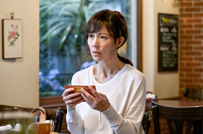 恋する母たち 初回 まり 仲里依紗 丸太郎 阿部サダヲ キスシーンにネット興奮 年10月24日 写真 エンタメ ニュース クランクイン