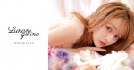 自身がプロデュースするブランド「Lunangelina」のランジェリーを身に付ける吉木千沙都（ちぃぽぽ）