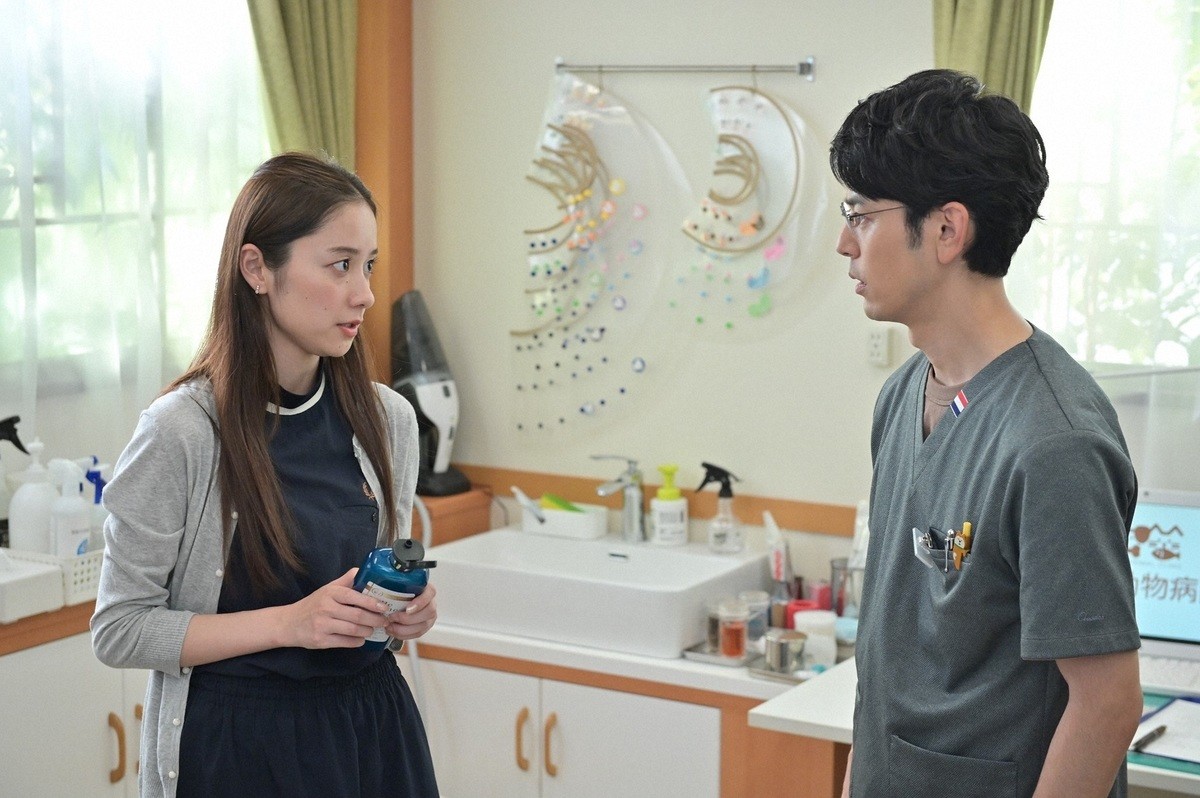 『危険なビーナス』第3話 “楓”吉高由里子、“匂い”手掛かりに犯人探し