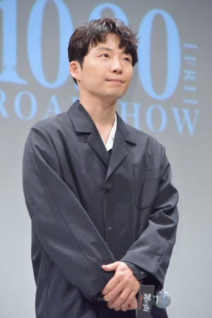 映画『罪の声』公開直前イベントに登場した星野源