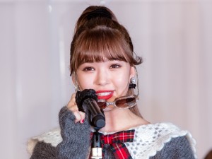 第33回 日本 メガネ ベストドレッサー賞 表彰式に登場した藤田ニコル