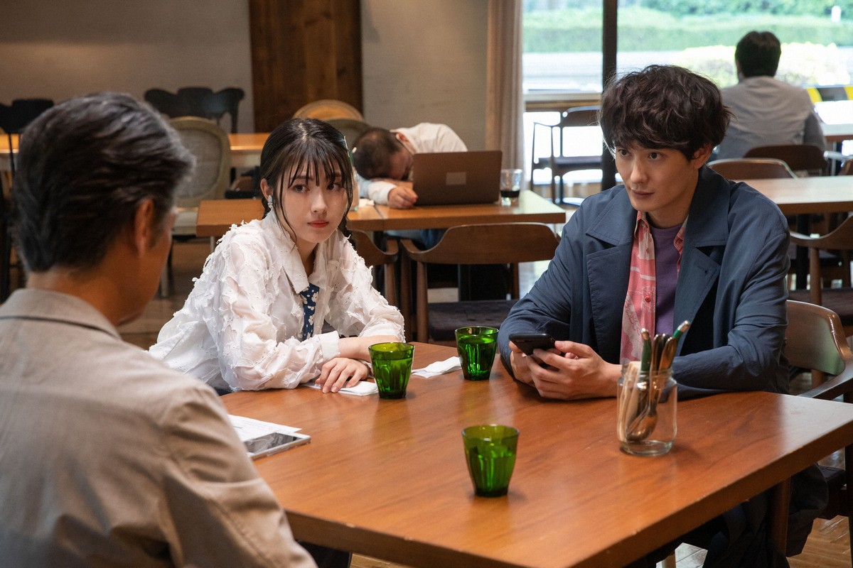 『タリオ 復讐代行の2人』第4話 “真実”浜辺美波、“パパ活OL”穂志もえかから復讐依頼