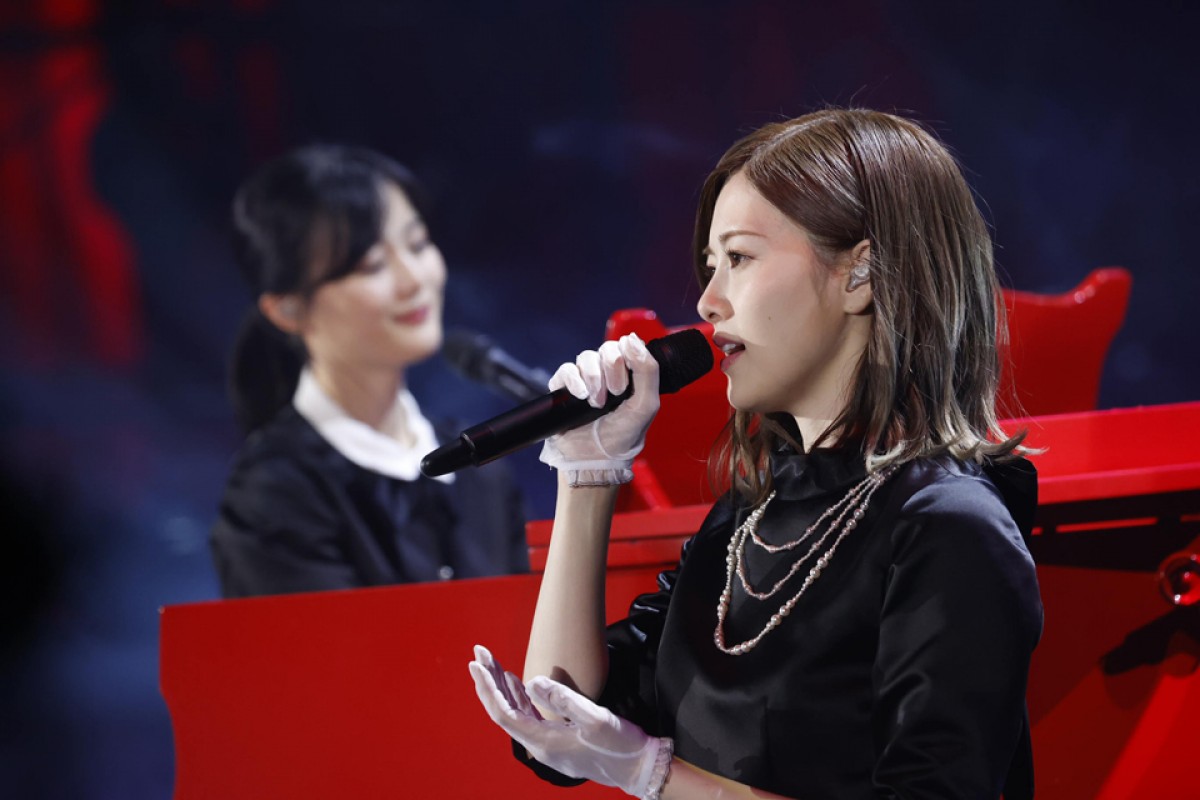 乃木坂46・白石麻衣が愛された証　メンバーの涙に包まれた卒業コンサート