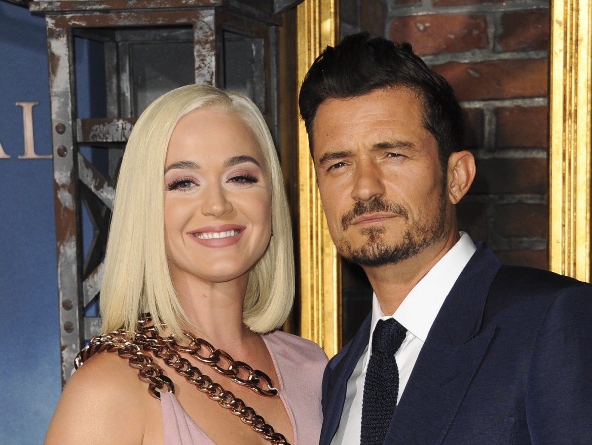 ケイティ・ペリー&オーランド・ブルーム、プライベート感満載のオリジナルソングで投票呼びかけ