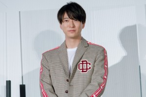 映画『とんかつDJアゲ太郎』初日舞台あいさつに登場した浅香航大