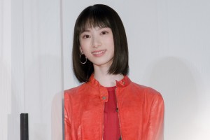 映画『とんかつDJアゲ太郎』初日舞台あいさつに登場した池間夏海