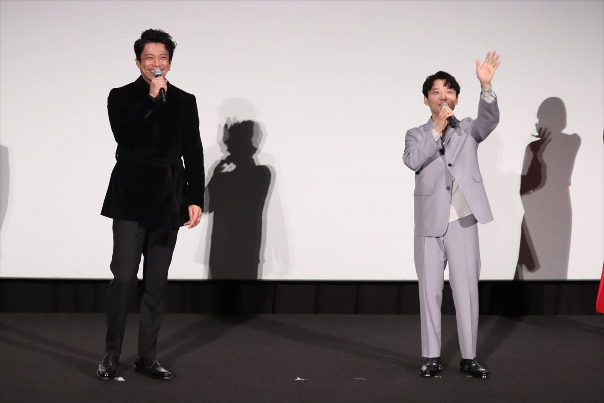 小栗旬＆星野源、『罪の声』野木亜紀子の脚本を絶賛！