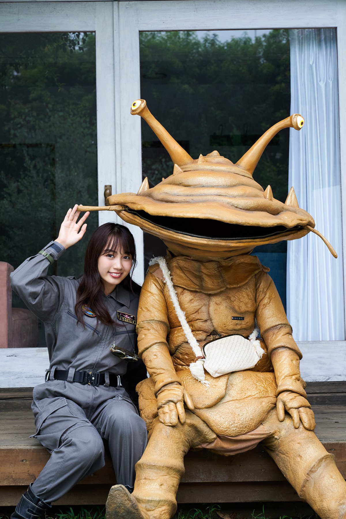 『ウルトラマンZ』黒木ひかり、カネゴンと“夢の共演”で53年ぶり珍事！ 