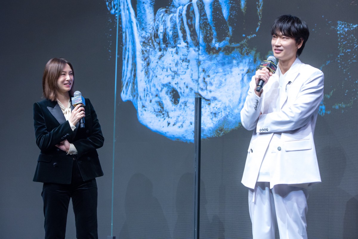 北川景子、出産後初の公の場　祝福に笑顔「ありがとうございます」