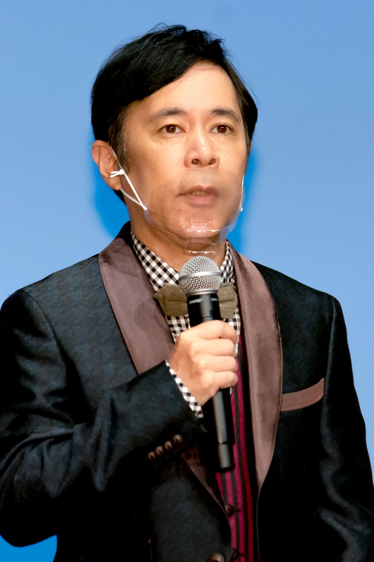 岡村隆史、結婚発表後初の公の場　祝福にはにかみ「幸せです」