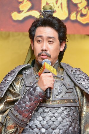 映画『新解釈・三國志』新解釈・完成報告会見に登場した大泉洋