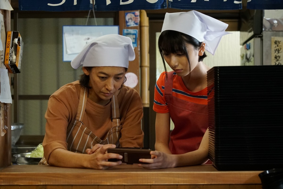 北村匠海、ランニングウエアで渋谷を爆走 『とんかつDJアゲ太郎』本編映像解禁