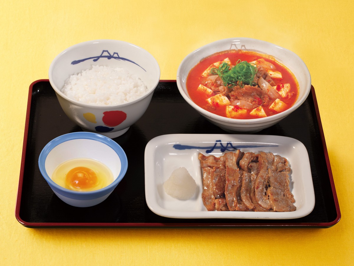 松屋「牛キムチチゲ膳」