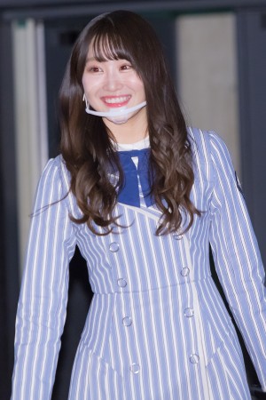 日向坂46ドキュメンタリー映画『3年目のデビュー』舞台あいさつに登場した潮紗理菜