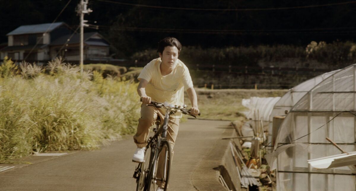 YOASOBIの主題歌が彩る映画『たぶん』、3組の男女の切ない別れと新しい一歩を映し出す場面写真解禁