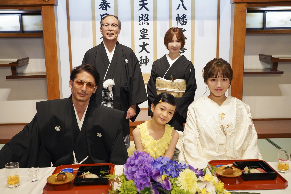 『極主夫道』“龍”玉木宏と“美久”川口春奈のなれそめに視聴者興奮「幸せ夫婦めっ！！！」