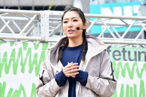 「トークライブ＆バレトンレッスン」に登場した初代“バチェロレッテ”福田萌子