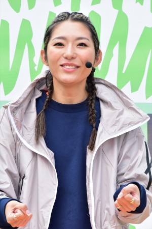 「トークライブ＆バレトンレッスン」に登場した初代“バチェロレッテ”福田萌子