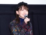 映画『ジオラマボーイ・パノラマガール』公開記念舞台あいさつに登場した山田杏奈
