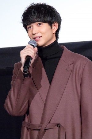 映画『ジオラマボーイ・パノラマガール』公開記念舞台あいさつに登場した鈴木仁