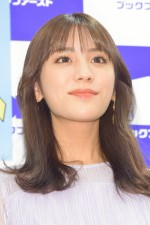 カレンダー発売イベントを開催した貴島明日香