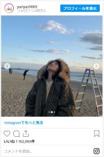 石田ゆり子、寒空の下もふもふフードで防寒OK　※「石田ゆり子」インスタグラム