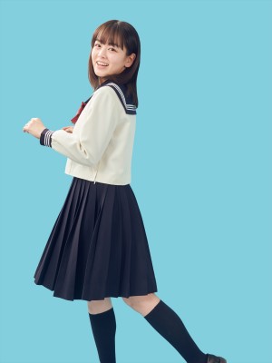真夜中ドラマ『どんぶり委員長』（BSテレ東）で主演を務める伊原六花