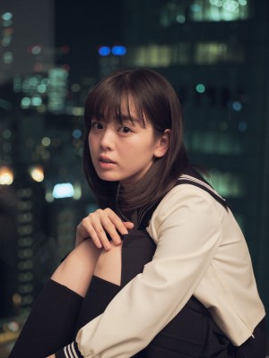 真夜中ドラマ『どんぶり委員長』（BSテレ東）で主演を務める伊原六花