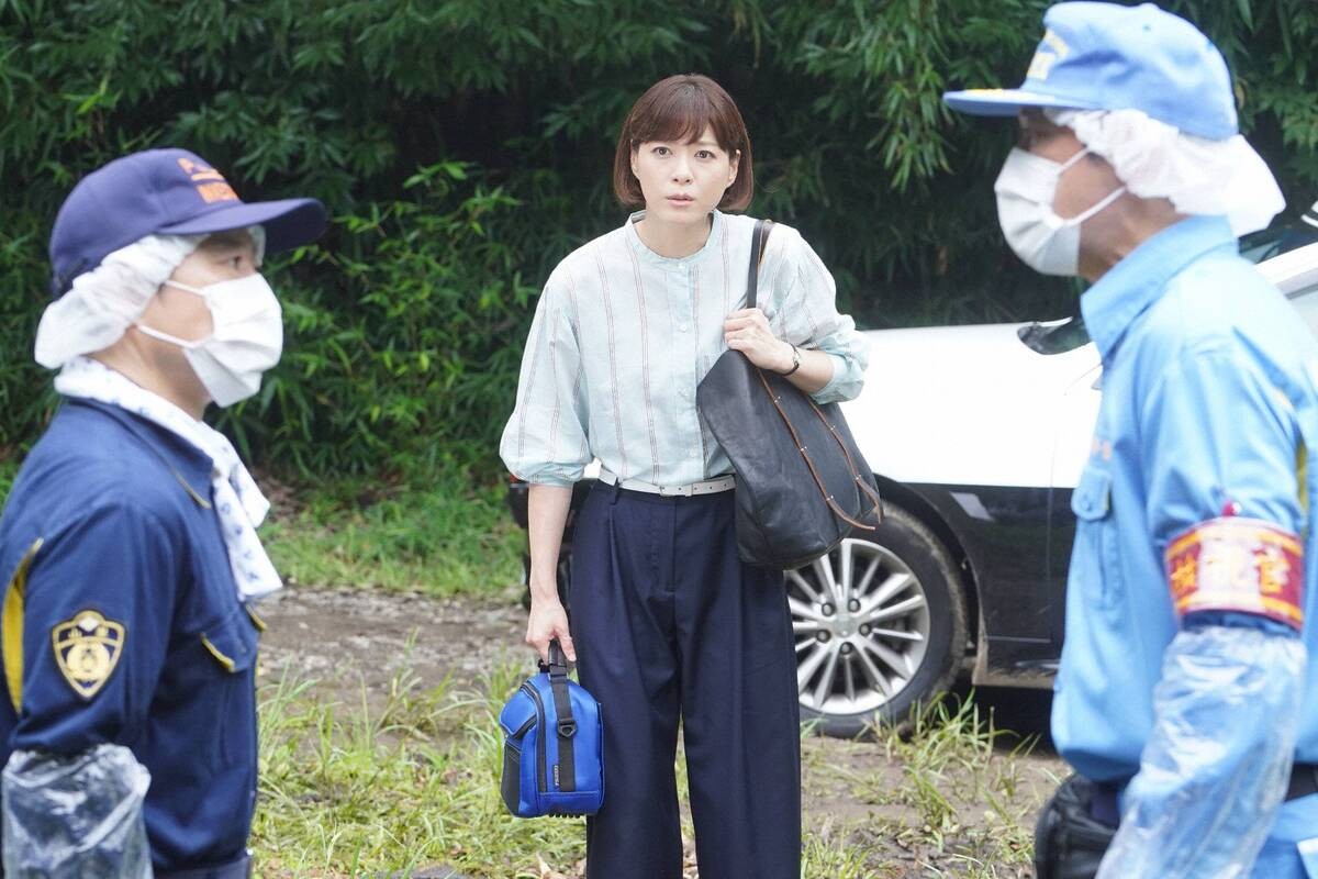 『監察医 朝顔』第3話 “朝顔”上野樹里、タキシードを着たミイラの担当に