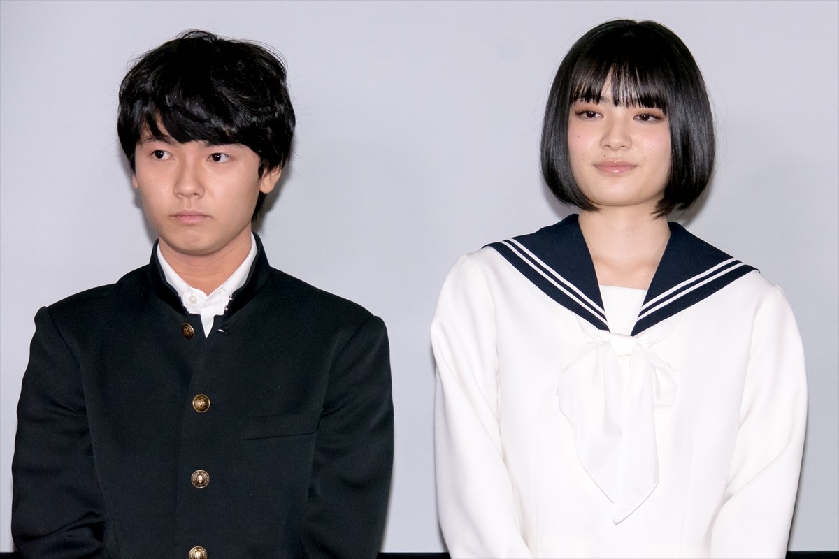 YOASOBI・ikura、親友・小野莉奈の“仕事の顔”を見て感動「うるうるしてました」