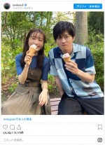 恋人役で共演中の（左から）松本まりか＆田中圭　※ドラマ『先生を消す方程式。』公式インスタグラム