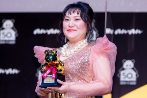 「ananAWARD」授賞式に登場したバービー