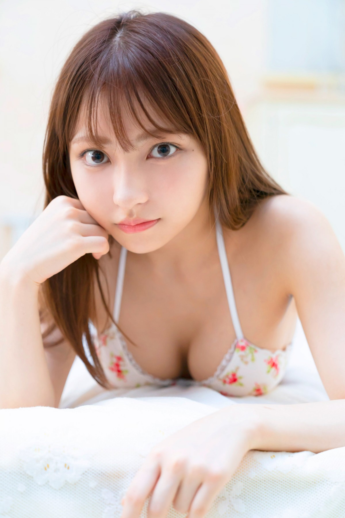 黒木ひかり、林ゆめ、桃月なしこ “美女たち”のかわいいビキニショット大量解禁！