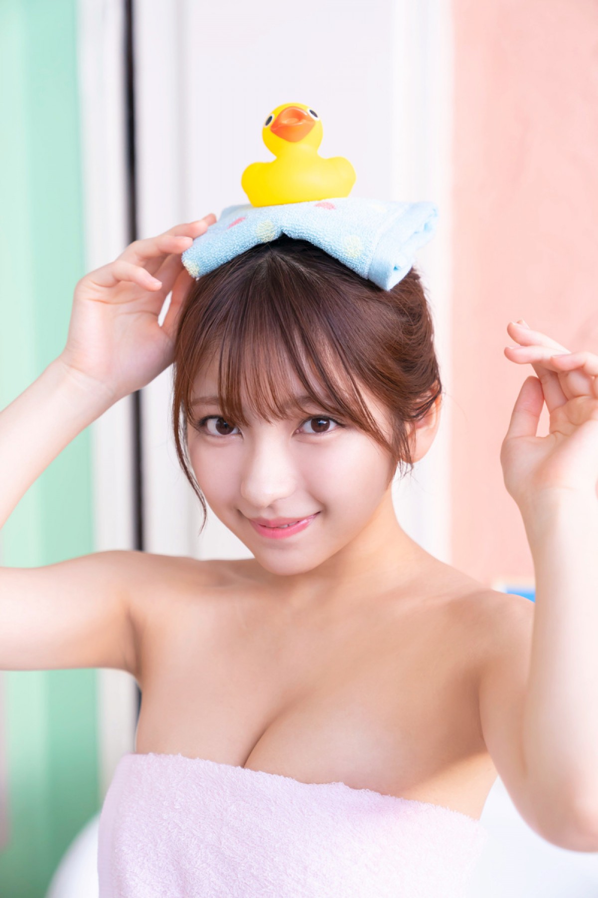 黒木ひかり、林ゆめ、桃月なしこ “美女たち”のかわいいビキニショット大量解禁！
