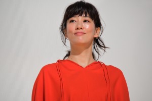 映画『滑走路』初日舞台あいさつに登場した水川あさみ