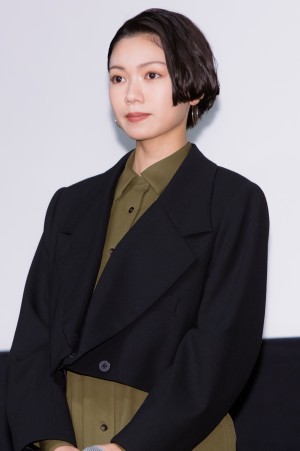 二階堂ふみ、映画『ばるぼら』公開記念舞台あいさつに登壇