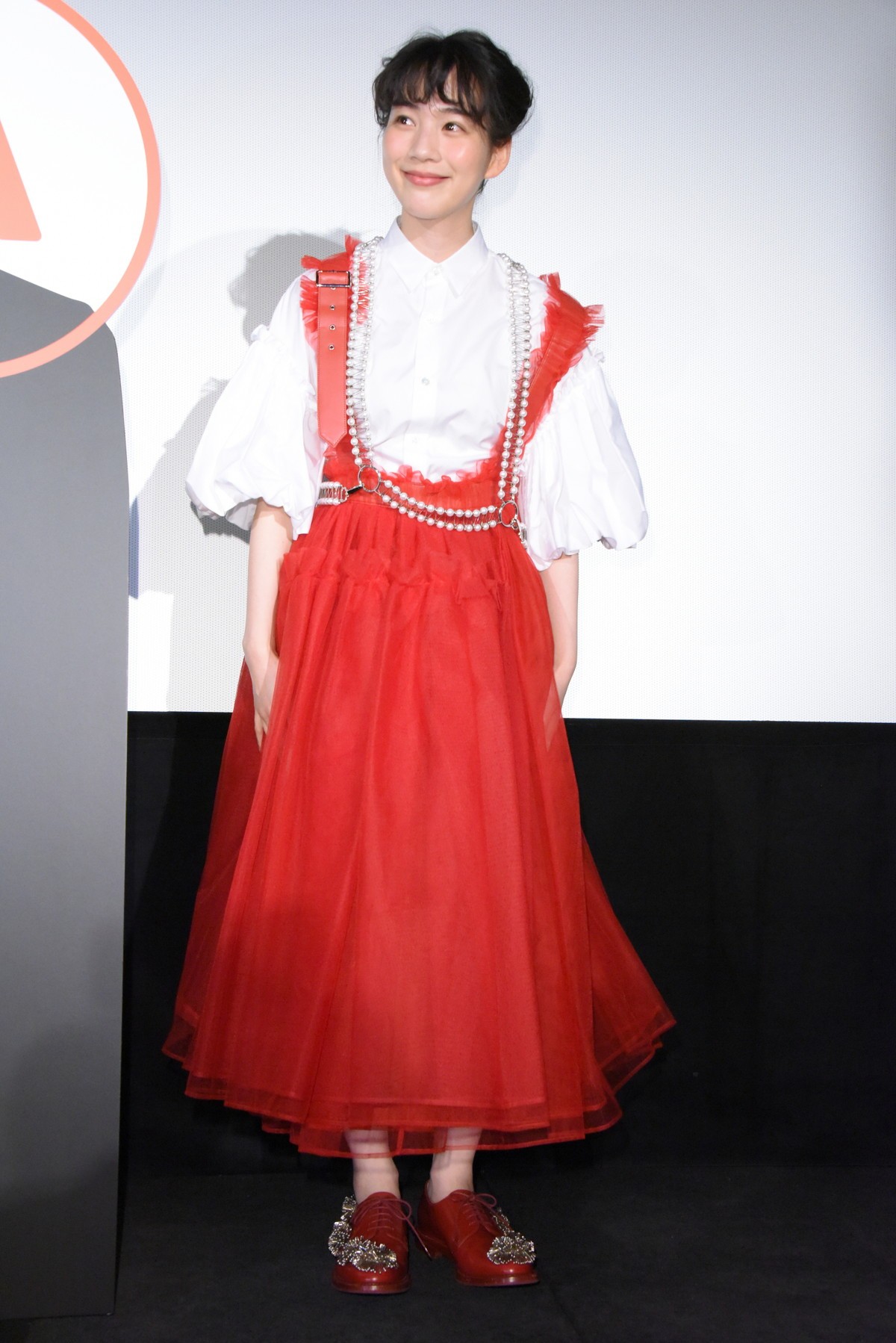 のん、悩みに終止符を打つ方法は「絵にしたり曲にしたり形にして解消」