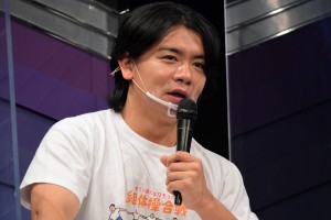 「R‐1グランプリ2021」やります会見に登場したマヂカルラブリー・野田クリスタル