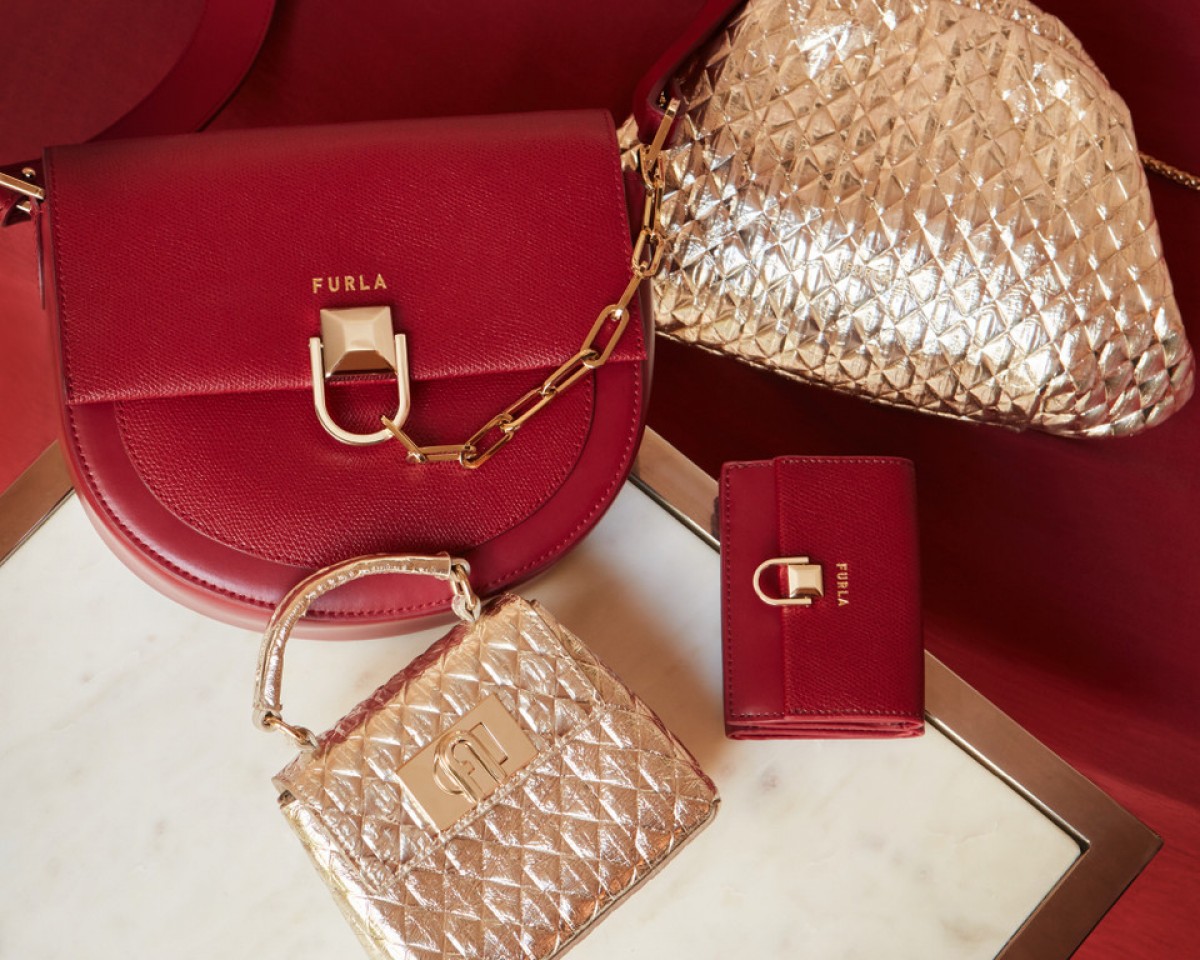 「FURLA 2020 ホリデーコレクション」11月発売