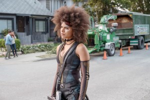 『デッドプール2』に出演するザジー・ビーツ