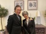 【写真】鈴木保奈美＆西岡徳馬、『東京ラブストーリー』以来約29年ぶり共演 『35歳の少女』で記念撮影