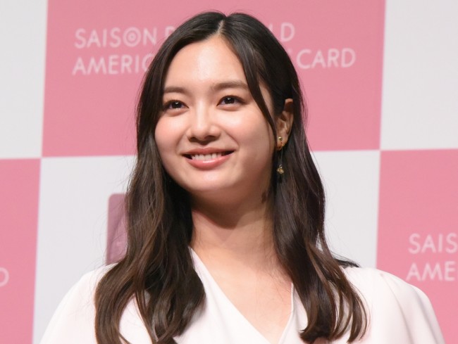 新川優愛、SAISON ROSE GOLD AMERICAN EXPRESS（R） CARD 発表会に出席