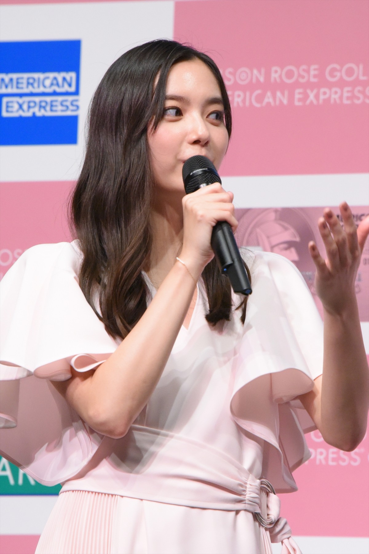 新川優愛、新婚生活は「すごい幸せ」おのろけトーク展開